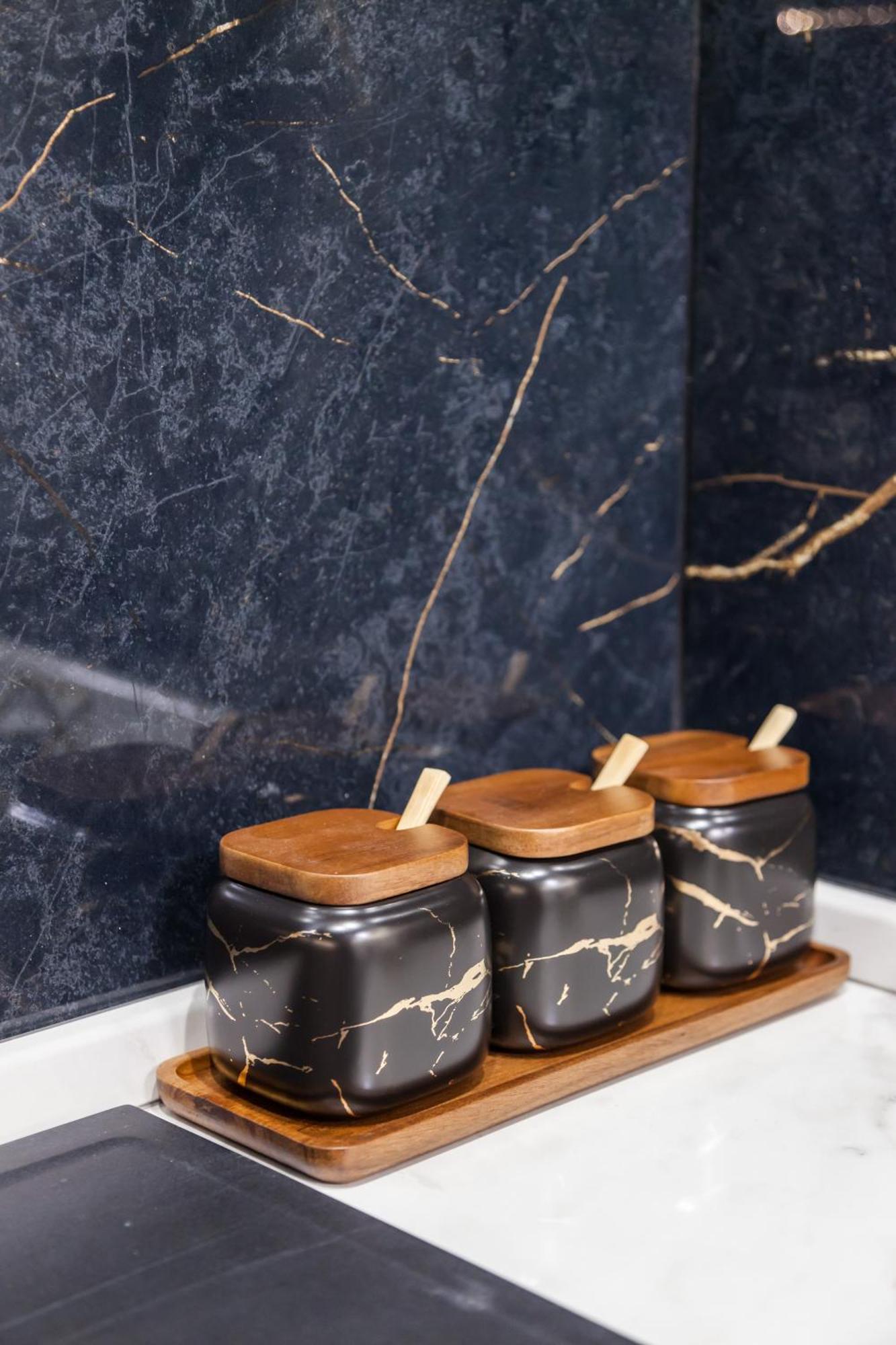 Italian Fashion Suite - Luxurious Marble City Center Mailand Exterior foto